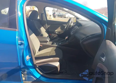 2014 Ford Focus Se из США, поврежденный, VIN 1FADP3F2XEL361271